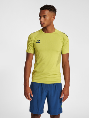 hmlLEAD PRO SEAMLESS TRAINING JERSEY, LIME PUNCH, model