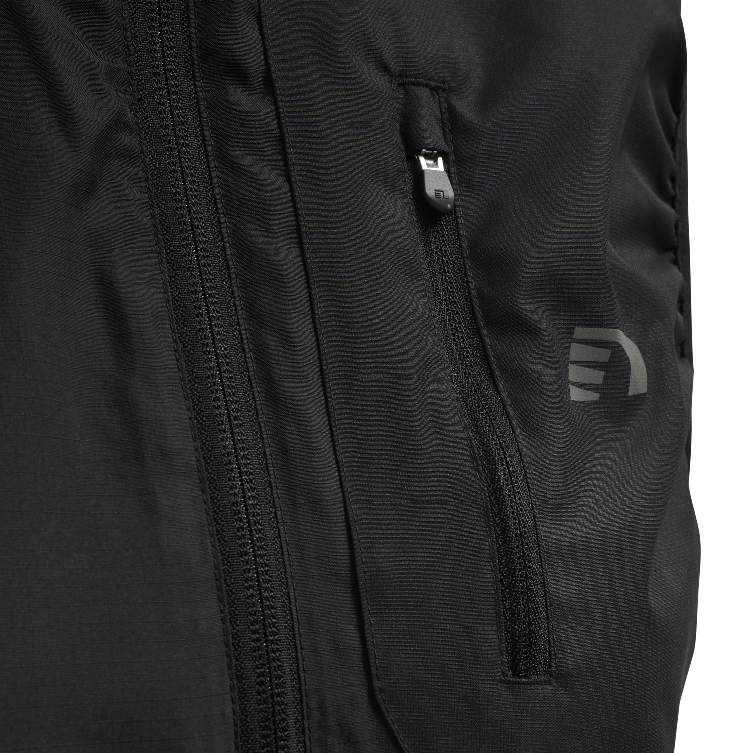 WOMEN GILET TECH, 2001, packshot