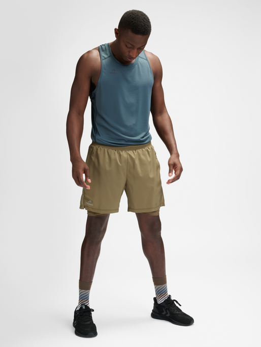 Hummel shorts shop with pockets