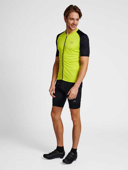 MENS CORE BIKE JERSEY, EVENING PRIMROSE, model