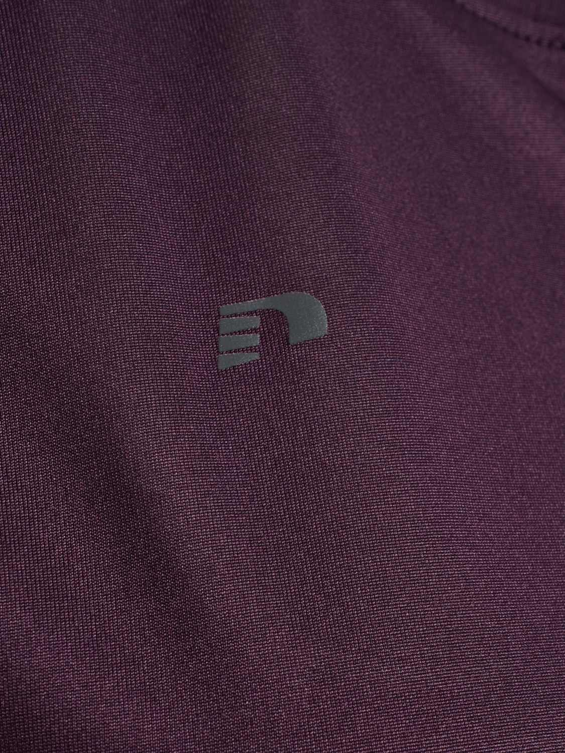 nwlBEAT W T-SHIRT, PLUM PERFECT, packshot