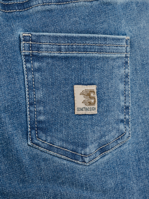 stsTRIGGER JEANS, 7300, packshot
