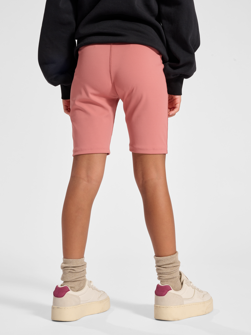 stsHAYLEY SHORTS, WITHERED ROSE, model