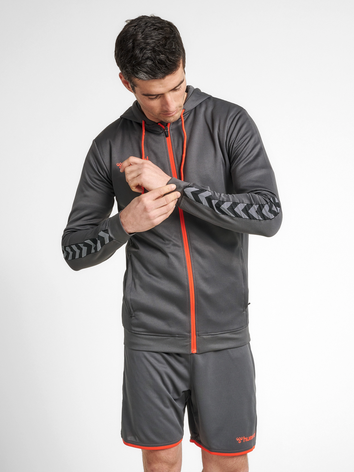 hummel AUTHENTIC POLY ZIP HOODIE - ASPHALT | hummelsport.de 