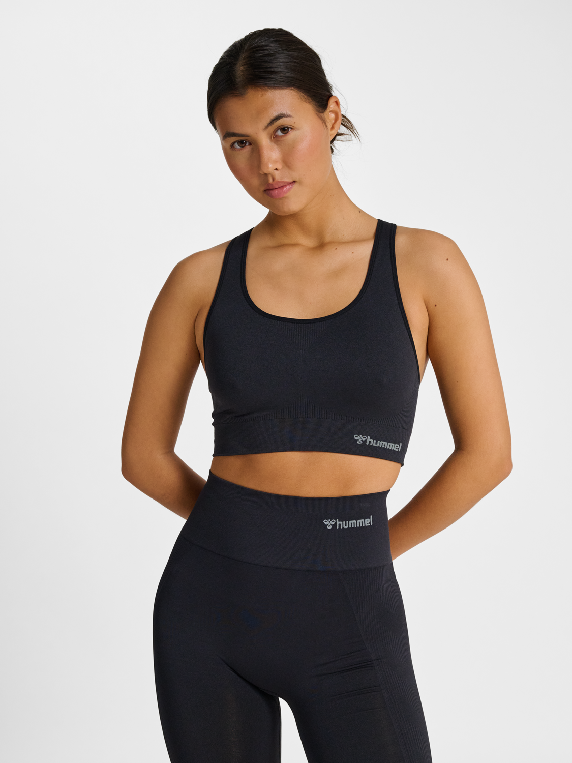 hummel TIF SEAMLESS SPORTS TOP - BLACK | hummelsport.de